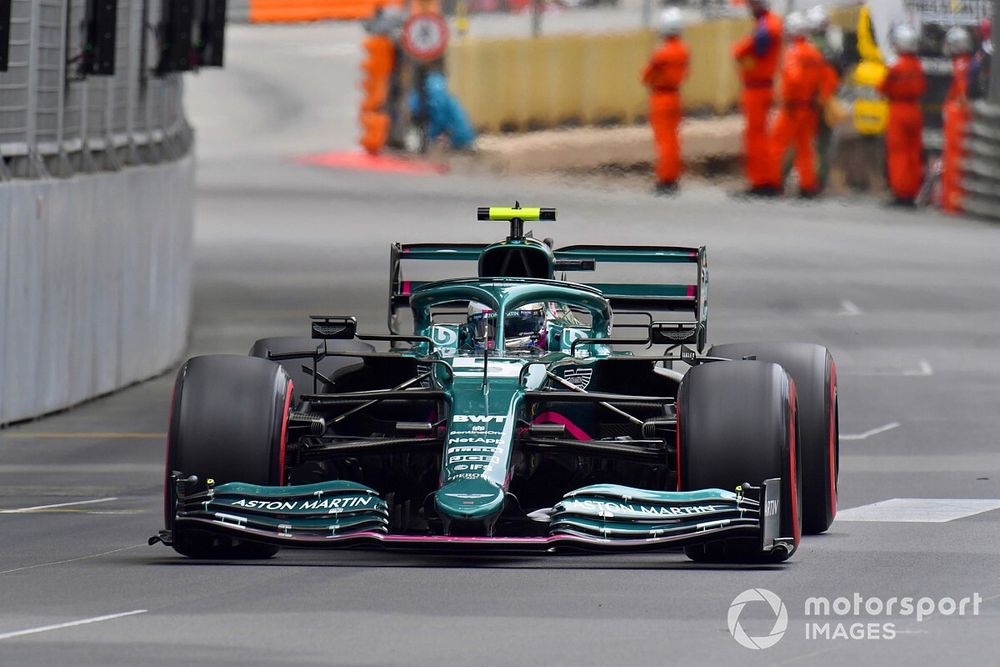 Monako'da günün pilotu Vettel!