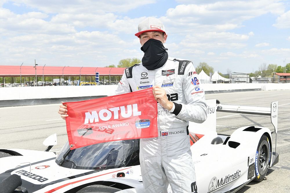 Mazda na pole position