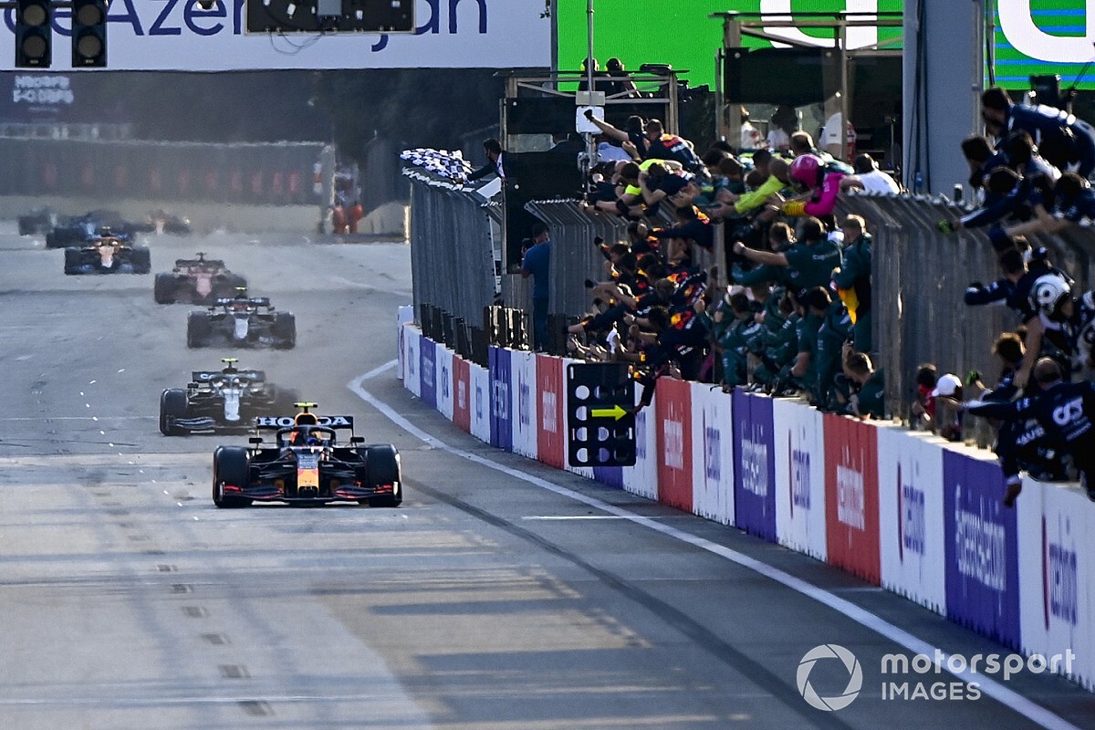 بيريز كان على وشك الانسحاب من سباق باكو قبل فوزه