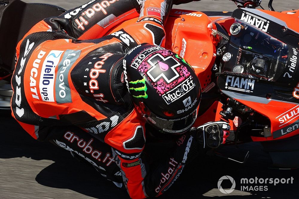 WSBK Estoril: İlk yarışı Redding kazandı, Toprak 2. oldu!