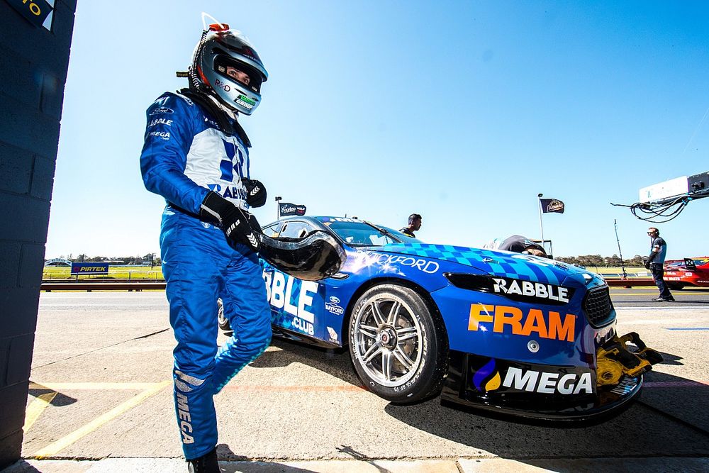 Richie Stanaway,  Steve Owen, Tickford Racing Ford