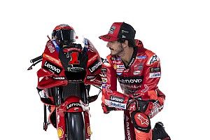 MotoGP | Bagnaia vuole rompere la maledizione del numero 1