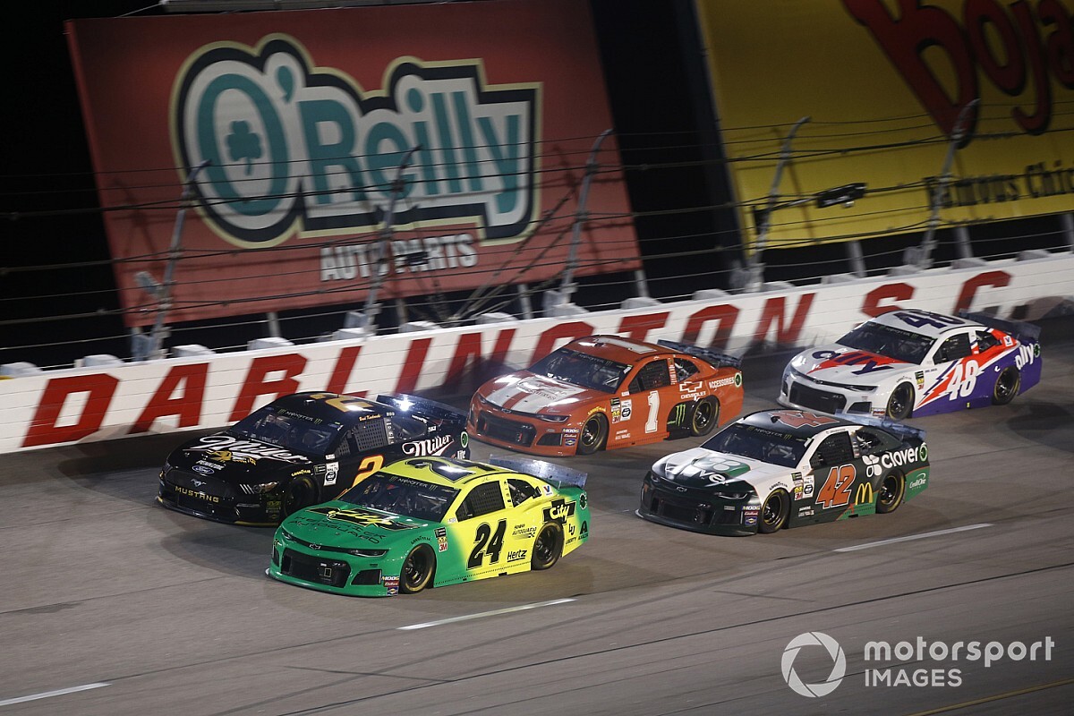 NASCAR chce wrócić 17 maja
