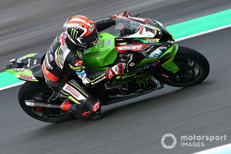 SBK, Magny-Cours, Libere 2: Rea spicca sul bagnato