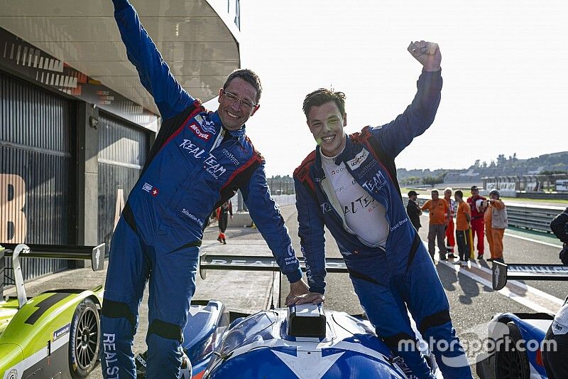 Première victoire pour le Realteam Racing à Valence