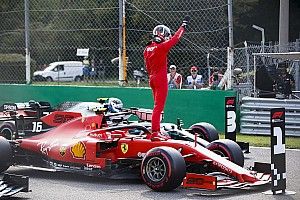 Un esperpéntico final de Q3 termina con pole de Leclerc en Monza