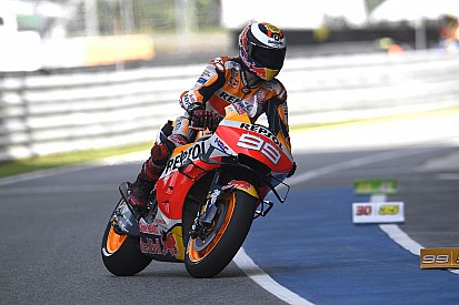 Lorenzo: "Abbiamo delle idee da provare sulla moto a Motegi"