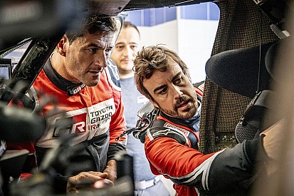 Alonso még egy ötszörös Dakar-győztesnek is más dimenzió