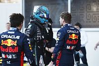 VÍDEO - Verstappen 'tira satisfação' com Russell após batida em Baku: "Espere o mesmo na próxima, idiota"