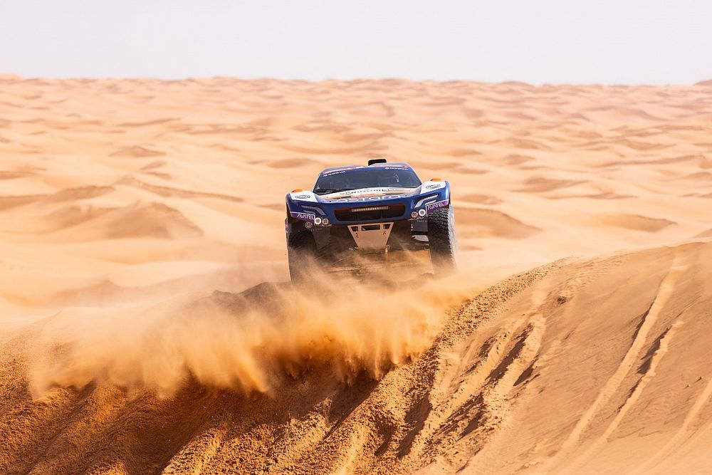 La épica del Dakar: el Astara, Óscar Fuertes y Diego Vallejo