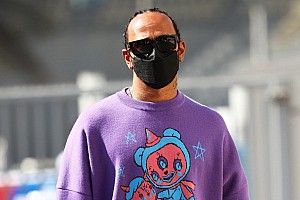 Hamilton reméli, hogy Verstappen tisztességesen akar versenyezni
