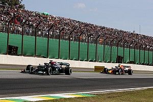 F1: Hamilton diz que disputa com Verstappen foi "incidente de corrida"