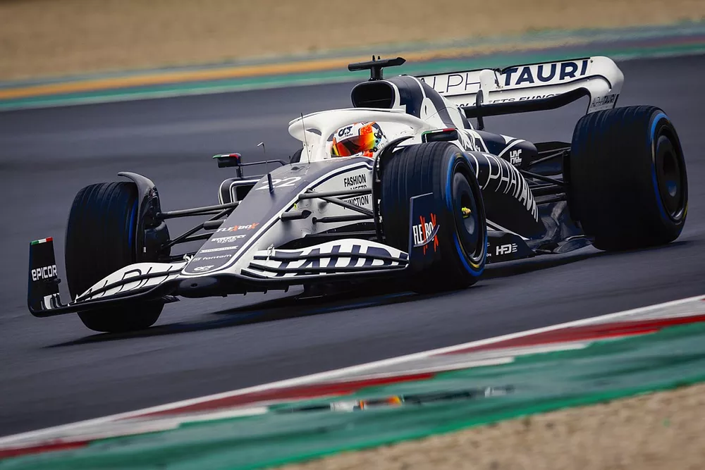 Yuki Tsunoda, AlphaTauri AT03

