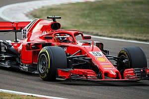 Photos - Les premiers essais de Carlos Sainz chez Ferrari