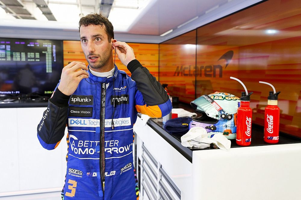 Daniel Ricciardo, McLaren in the garage