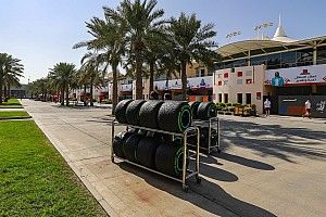 Pirelli ответили на критику Хэмилтона: скорости никто не обещал