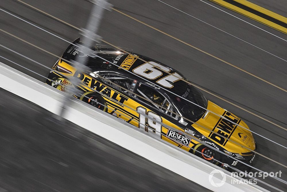 Joe Gibbs Racing y Martin Truex Jr alargan su contrato