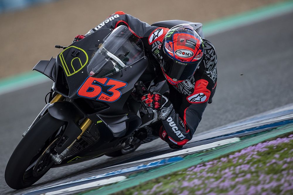 Bagnaia Ungkap Trik Ducati Panigale V4 S Dekati Rekor Lap MotoGP