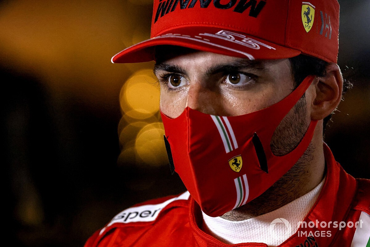 Sainz majdnem megelőzte Ricciardót a végén – a spanyol sokkal gyorsabb volt