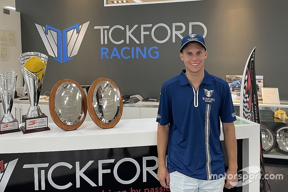 Tickford signs Best for Super2
