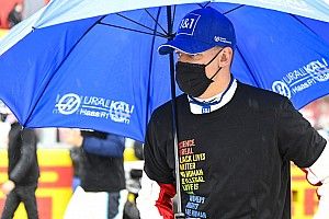 Idősebb Schumacher a fiatalabbról: „Ez elég kínos volt neki, de nem fordul elő többször...”