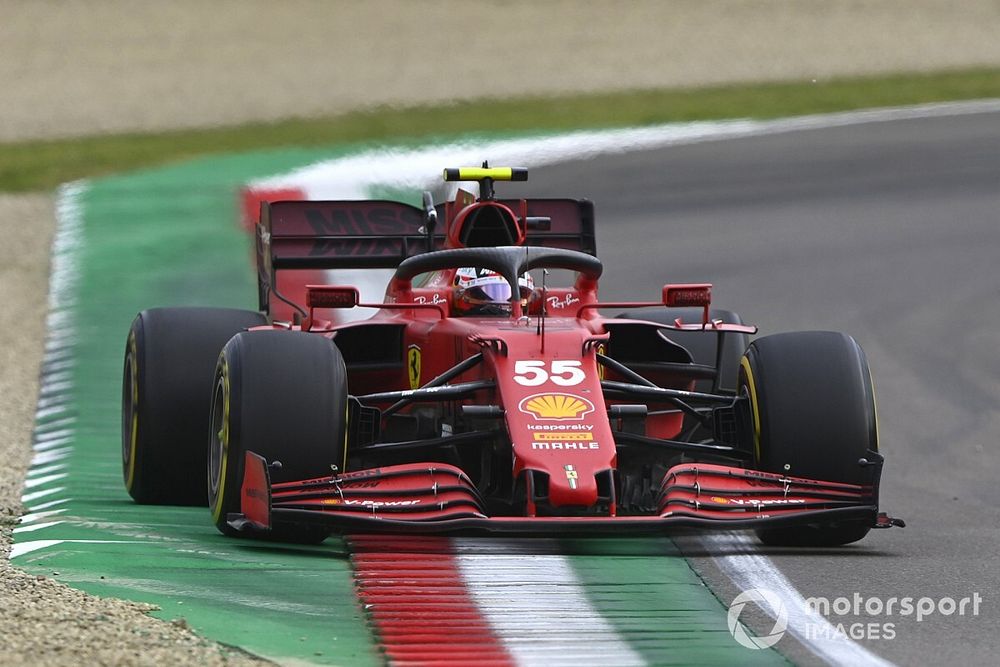 Carlos Sainz Jr., Ferrari SF21