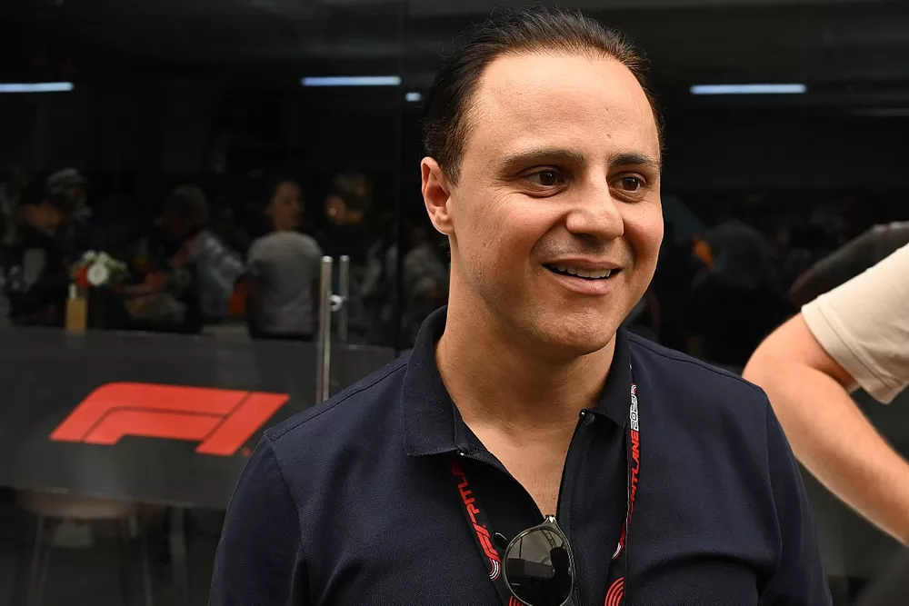 Felipe Massa in de paddock.