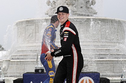 How Newgarden can win the IndyCar title, how he can be stopped
