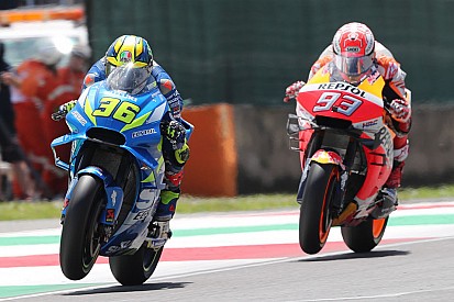 Mir, llamado a Dirección de Carrera por un toque con Márquez