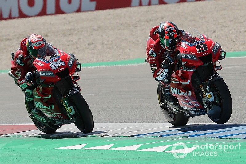 Petrucci quiere definir con Ducati su papel dentro del equipo