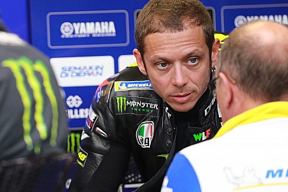 Rossi: “Hay mucha diferencia entre Maverick y yo y no sabemos qué pasa”