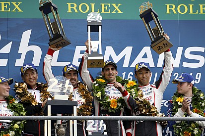 Alonso, campeón del mundo ganando otra vez en Le Mans