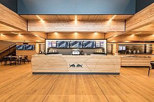 Red Bull estrena motorhome en Barcelona