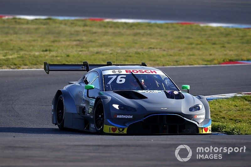Aston Martin получила разрешение тестировать машину DTM по ходу сезона