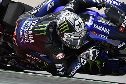 Vinales perde la prima fila per aver ostacolato Quartararo