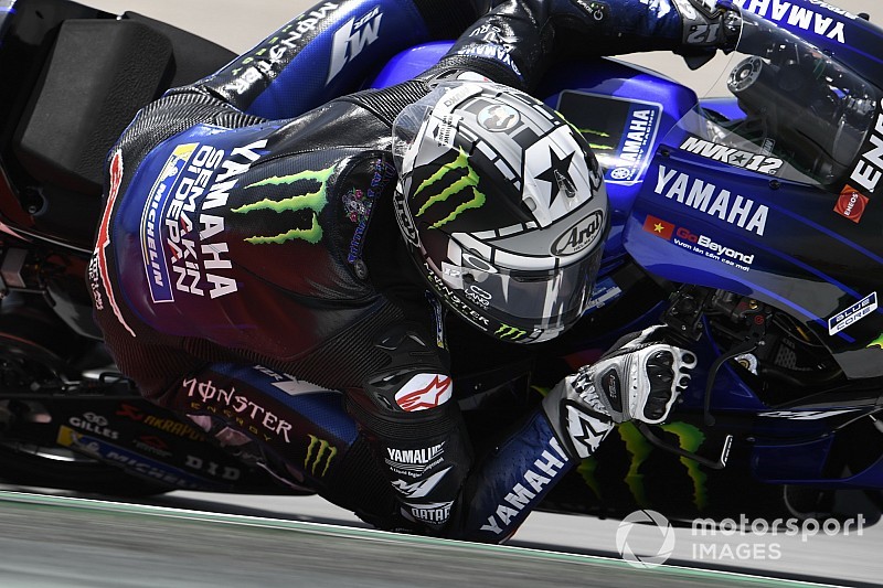 Vinales perde la prima fila per aver ostacolato Quartararo