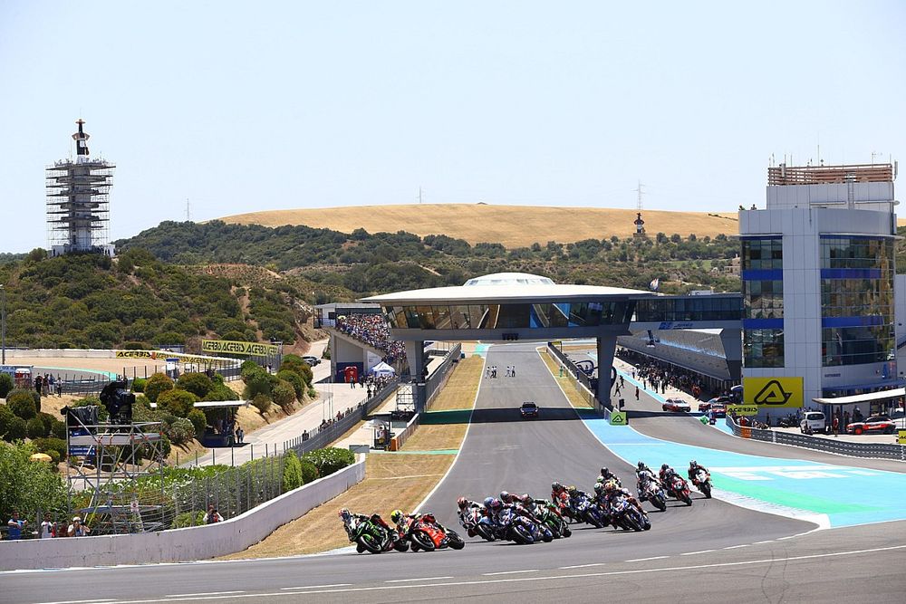 La Spagna cancella i voli con l’Italia, salta la SBK a Jerez?
