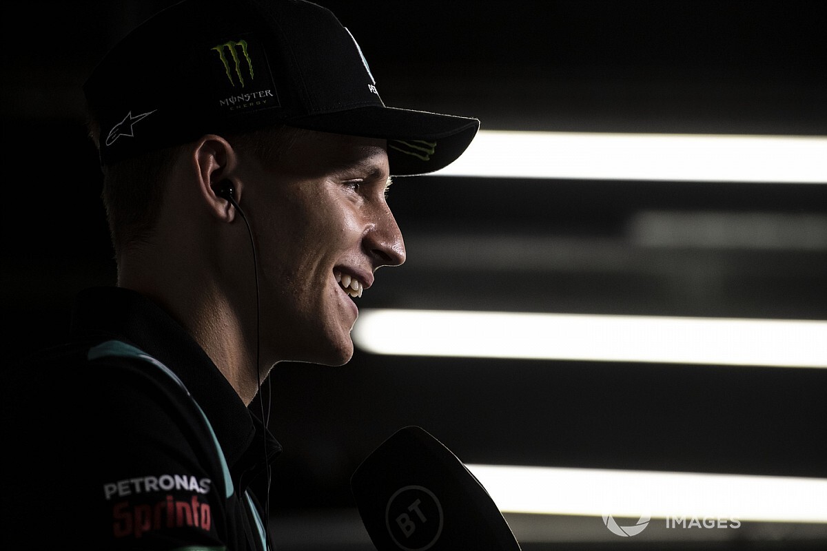 Quartararo Kini Berstatus Pembalap Pabrikan Yamaha