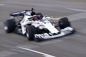 Tsunoda: "Impressionato da potenza e frenata di una F1"