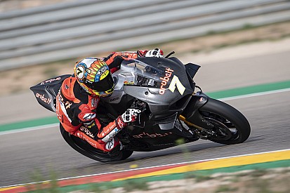 Davies subito entusiasta della Panigale V4: "Ero subito a mio agio. E' stato un bell'esordio!"