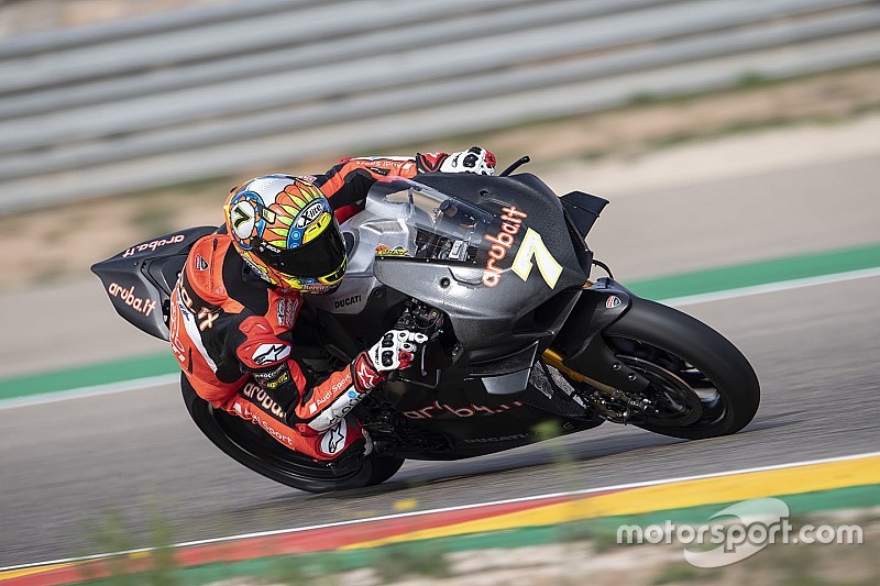 Davies subito entusiasta della Panigale V4: "Ero subito a mio agio. E' stato un bell'esordio!"