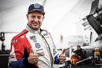 Malaysia: il Teamwork Motorsport piazza il colpaccio con Rob Huff