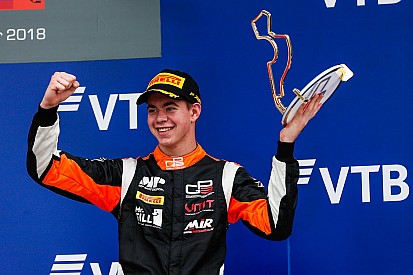 Verschoor met MP Motorsport naar GP3-finale in Abu Dhabi