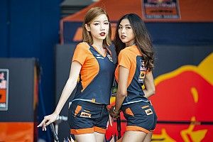 Micsoda rajtrácslányok a MotoGP-ben?!