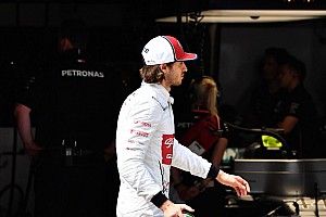 Alfa Romeo, Giovinazzi'nin arkasında