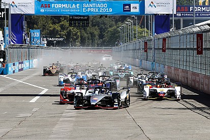 Santiago E-Prix: Bird beats Wehrlein as Buemi crashes out
