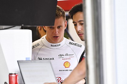 Alfa Romeo: Nem tesztel velünk Schumacher 2020-ban