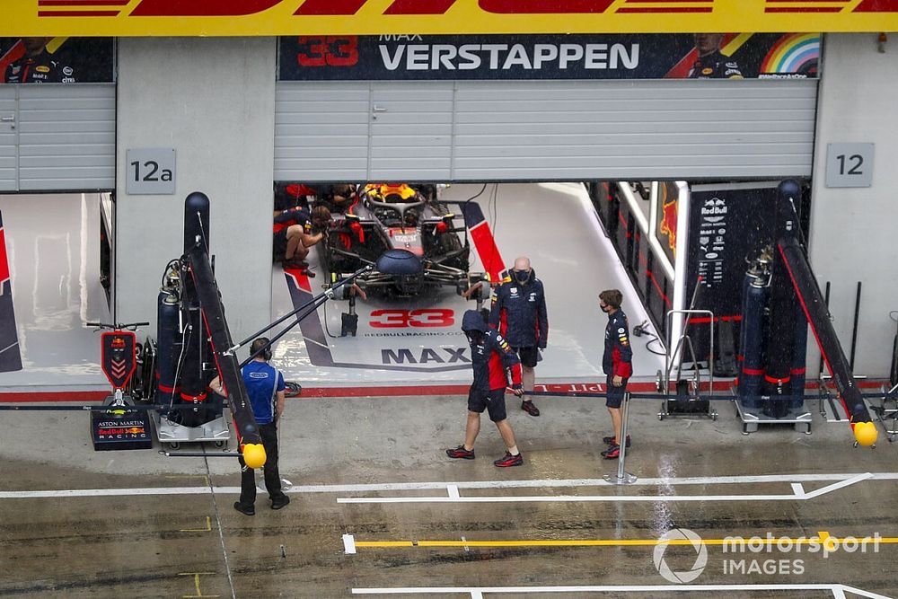 F1: Qualifiche domenica mattina se la pioggia le bloccherà oggi