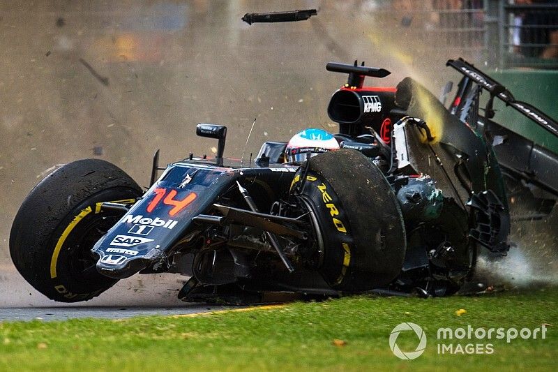 C'était un 20 mars : le terrible crash d'Alonso à Melbourne