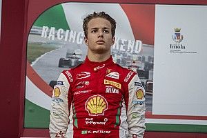 Gianluca Petecof estreia em GP virtual da F1 pela Ferrari no traçado de Montreal